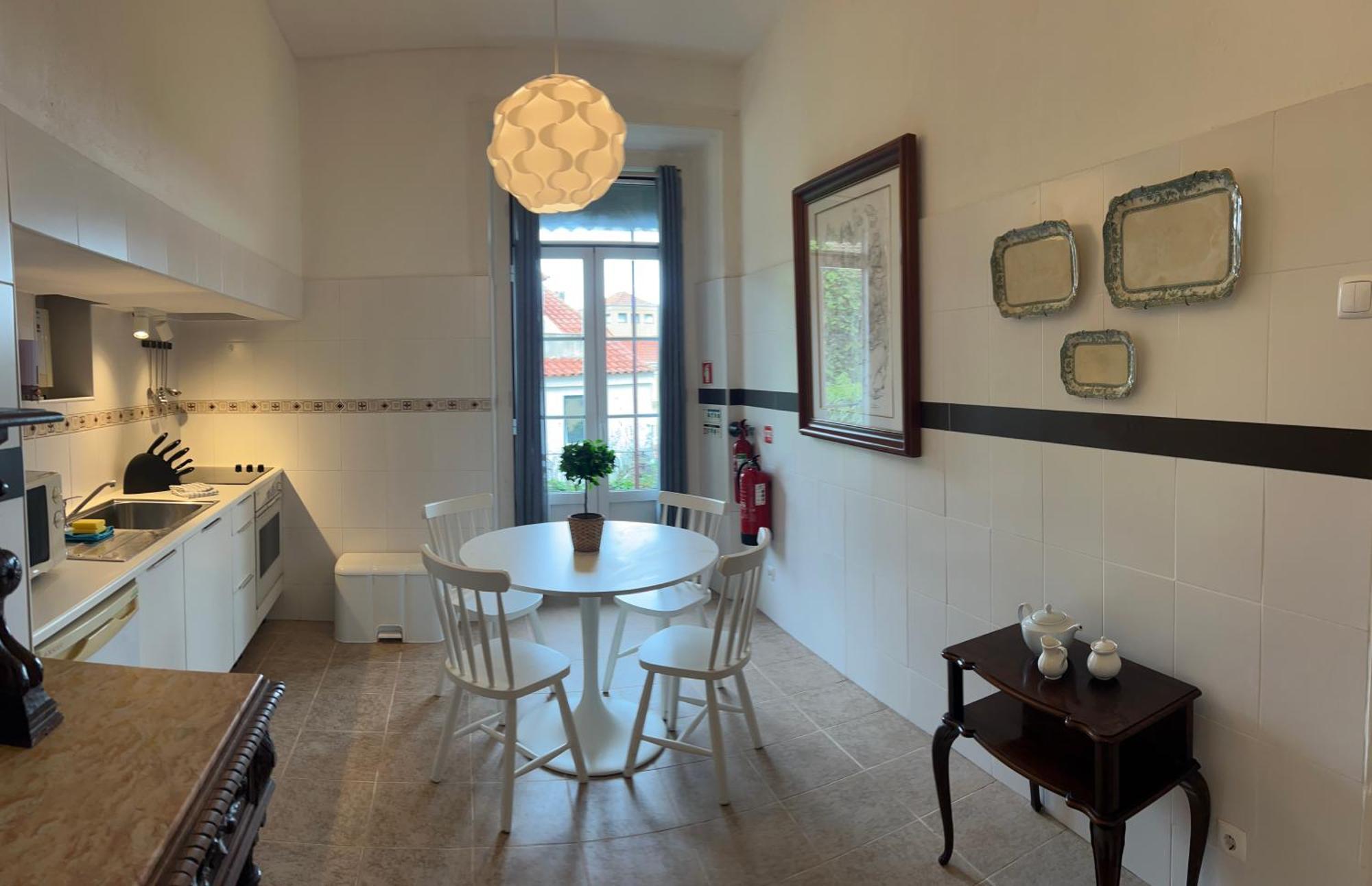 Two-Bedroom Apartment Garden View Trav Zagalo 11 1ºE