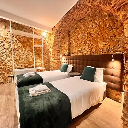 Lisbon Unique Apartments-2